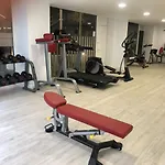 Piso En El Centro Hasta 8 Pax Con Garaje, Gimnasio, Ludoteca Y Salas De Reuniones