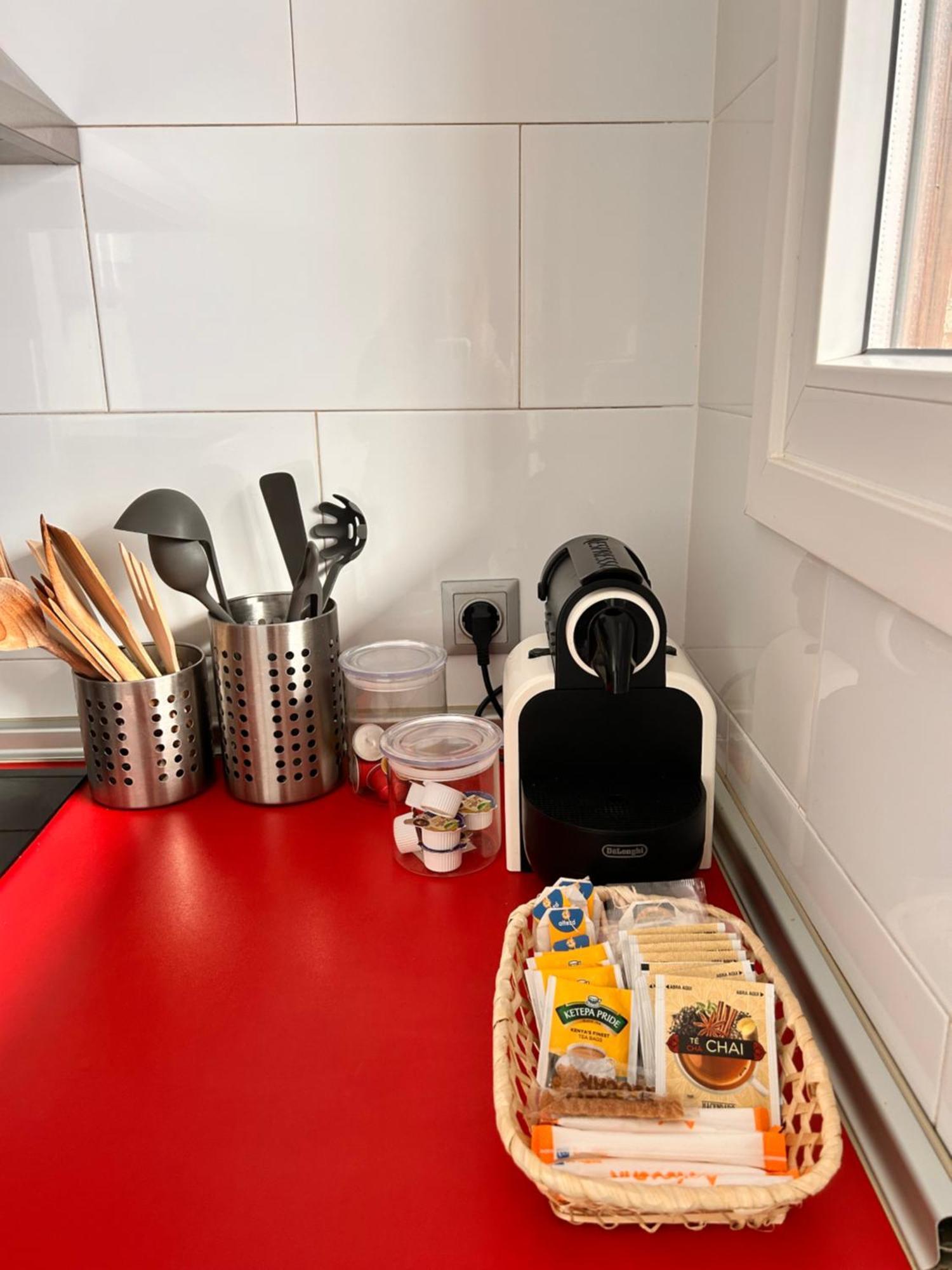 Apartamento Piso En El Centro Hasta 8 Pax Con Garaje, Gimnasio, Ludoteca Y Salas De Reuniones